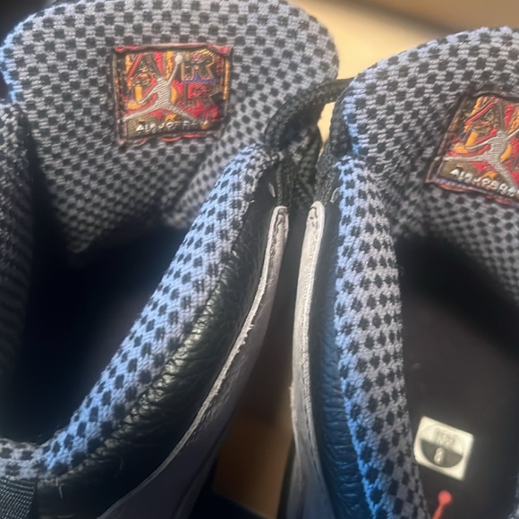 Air Jordan Retro - Picture 4 of 5